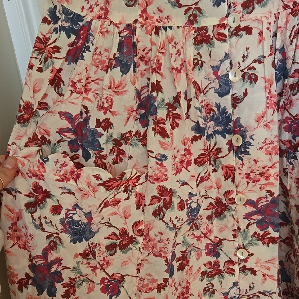 Floral Sleeveless Dress - Picture 3 of 3